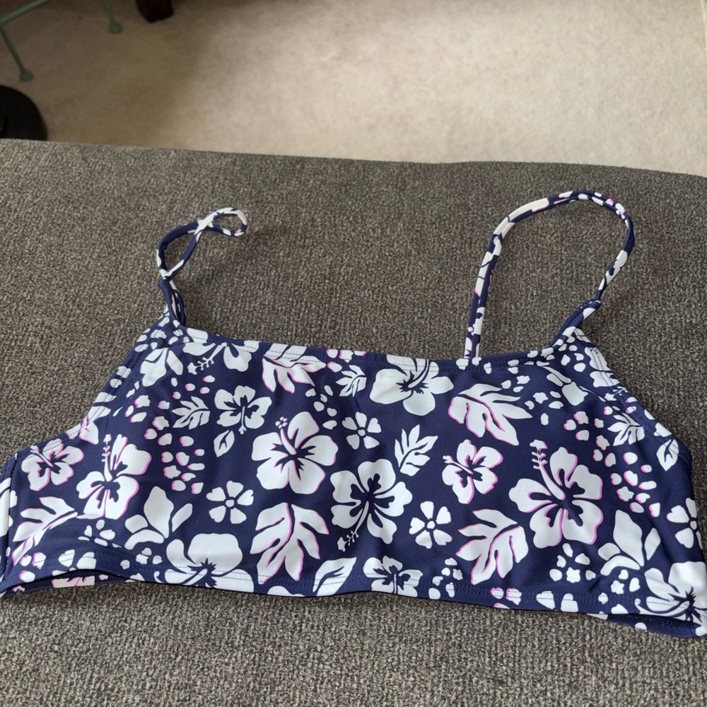 Floral bikini top
